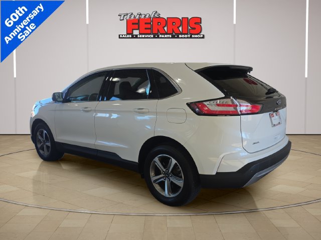 Used 2024 Ford Edge SEL w/ Convenience Package AWD/4WD image 3