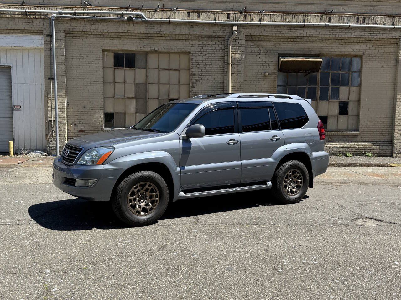 Used 2005 Lexus GX 470 AWD/4WD image 4