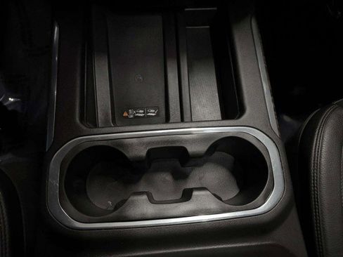 Used 2022 GMC Sierra 3500 Denali w/ Denali Ultimate Package image 22