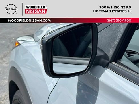 Certified 2023 Nissan Kicks SR w/ SR Premium Package FWD image 11
