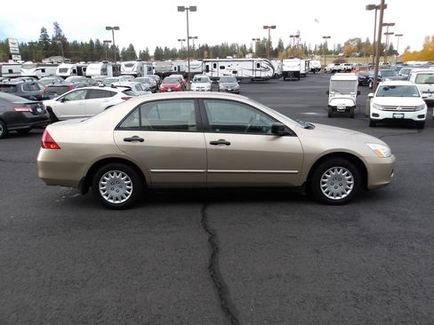 Used 2007 Honda Accord VP image 6