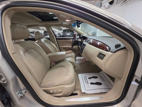 Used 2008 Buick Lucerne CXL w/ Driver Confidence Package FWD image 13
