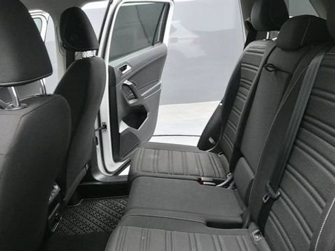 Used 2022 Volkswagen Tiguan S AWD/4WD image 23