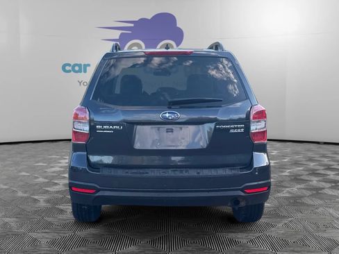 Used 2015 Subaru Forester 2.5i Premium w/ All-Weather Package AWD/4WD image 4