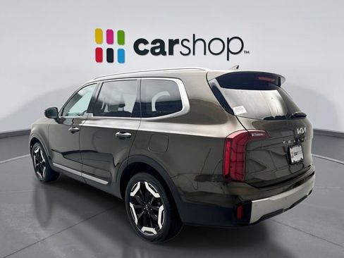 Used 2023 Kia Telluride S w/ S Sunroof Package AWD/4WD image 3