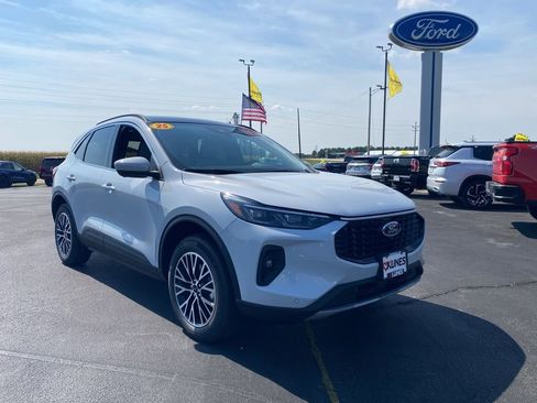 New 2025 Ford Escape SE w/ PHEV Premium Package FWD image 2