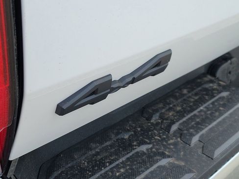 New 2026 Toyota Tundra Limited AWD/4WD image 7