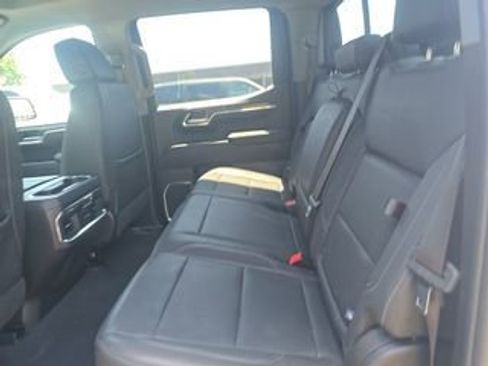Used 2024 Chevrolet Silverado 1500 LTZ AWD/4WD image 10