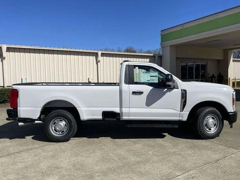 New 2026 Ford F250 XL RWD image 2