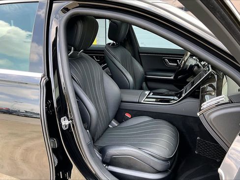 Used 2022 Mercedes-Benz S 580 4MATIC Sedan image 9