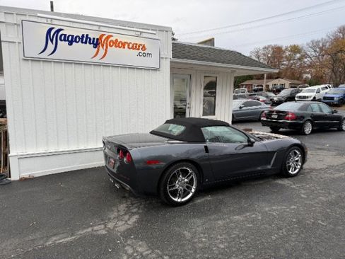 Used 2009 Chevrolet Corvette Convertible w/ Preferred Equipment Group image 3