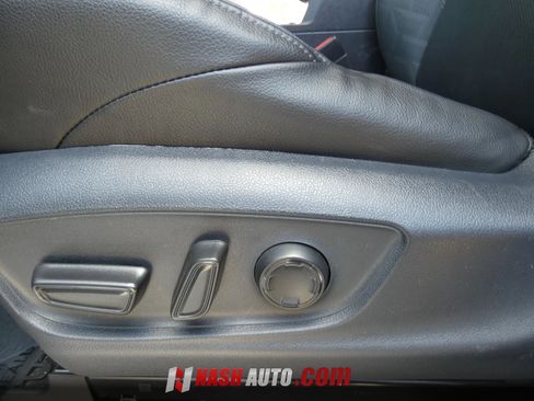 Used 2025 Toyota Tacoma TRD Sport w/ TRD Sport Premium Package AWD/4WD image 54