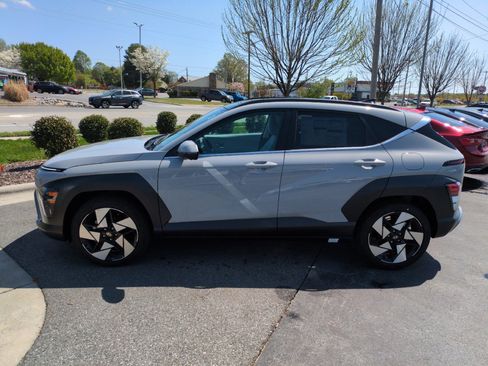 New 2026 Hyundai Kona Limited FWD image 5