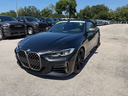 Used 2023 BMW M440i Convertible w/ Premium Package RWD image 2