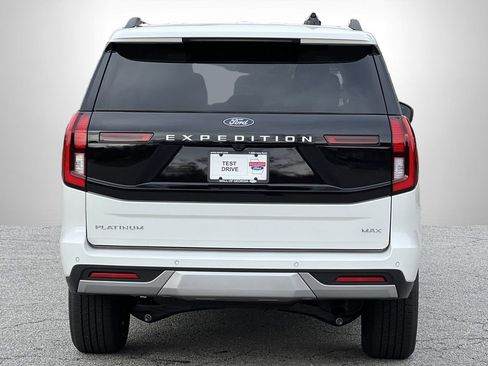 New 2026 Ford Expedition Max Platinum image 27