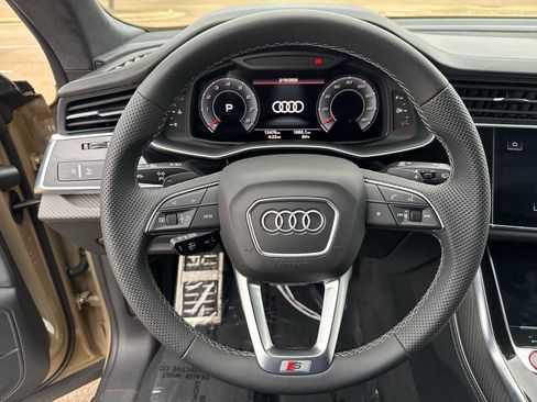 Used 2024 Audi SQ8 Prestige image 21