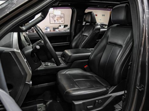 Used 2021 Ford Expedition Max XLT RWD image 39