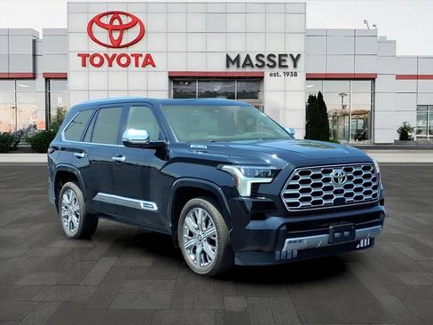 Used 2025 Toyota Sequoia Capstone AWD/4WD image 1