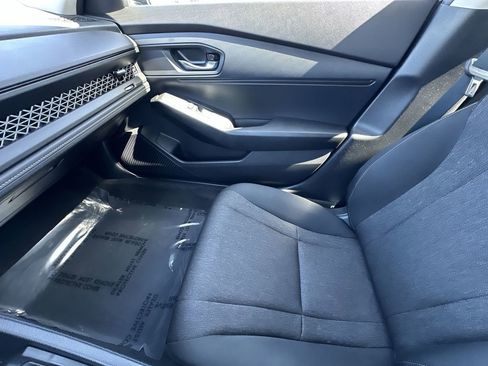 Certified 2023 Honda Accord LX image 26