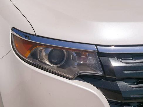 Used 2014 Ford Edge Sport w/ Driver Entry Package AWD/4WD image 4