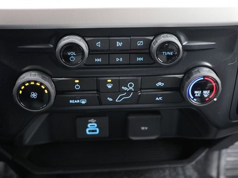 Used 2024 Ford F350 XL w/ Snow Plow Prep Package image 23