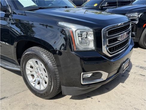Used 2016 GMC Yukon XL SLT RWD image 7