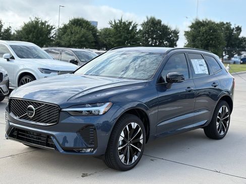 New 2026 Volvo XC60 B5 Plus w/ Protection Package Premier AWD/4WD image 2