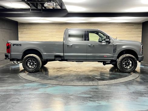 Used 2024 Ford F350 Platinum AWD/4WD image 29