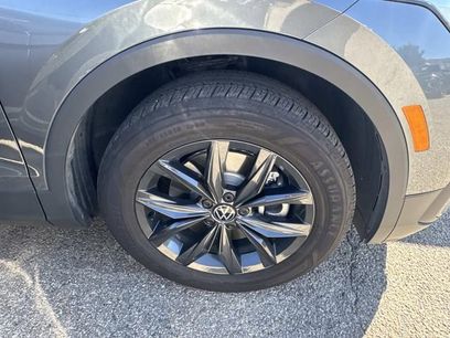 Certified 2024 Volkswagen Tiguan SE w/ Panoramic Sunroof Package