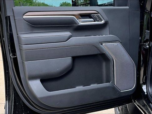 New 2026 Chevrolet Silverado 2500 High Country w/ Midnight Edition AWD/4WD image 20