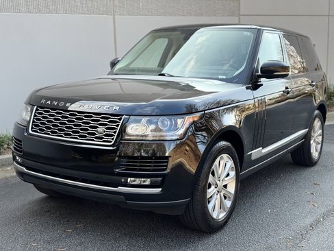 Used 2015 Land Rover Range Rover HSE image 1