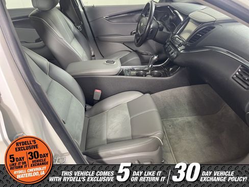 Used 2014 Chevrolet Impala LT Eco w/ Navigation Package image 17