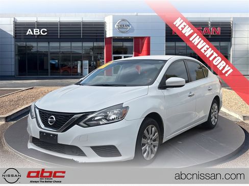 Used 2018 Nissan Sentra S image 1