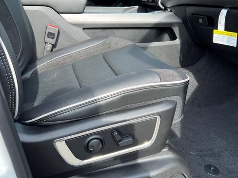 New 2026 RAM 1500 Laramie w/ Night Edition image 11