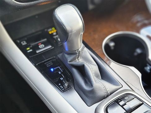 Used 2019 Lexus RX 350 AWD image 23