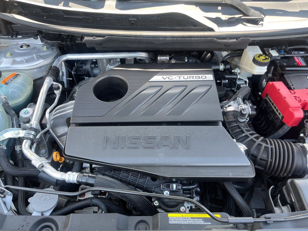 Used 2023 Nissan Rogue Platinum w/ Platinum Premium Package FWD image 22