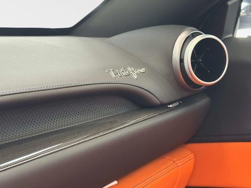 Used 2021 Ferrari Portofino M RWD image 40