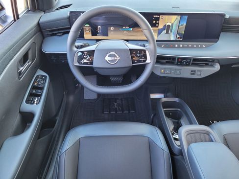 New 2026 Nissan Leaf SV+ w/ Floor Mat Package (SV+) image 8