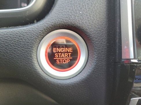 Used 2017 Honda CR-V Touring image 15