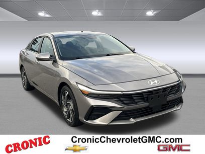 Used 2025 Hyundai Elantra SEL