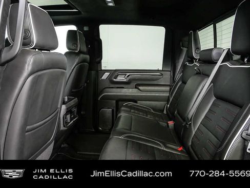 Used 2024 GMC Sierra 2500 AT4X AWD/4WD image 18