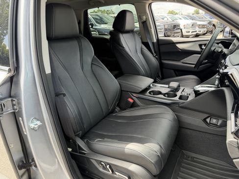 Used 2024 Acura MDX w/ Technology Package FWD image 36
