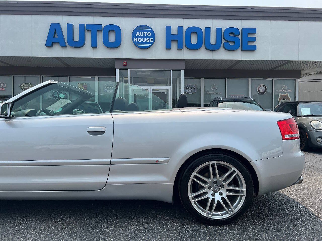 Used 2009 Audi A4 2.0T AWD/4WD image 27