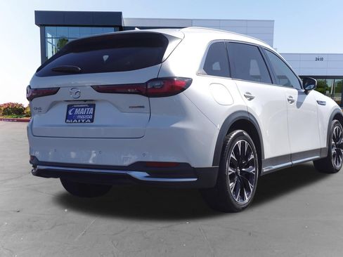 Used 2024 MAZDA CX-90 Plug-In Hybrid w/ Premium Plus AWD/4WD image 4