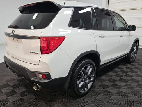 Used 2023 Honda Passport EX-L image 3
