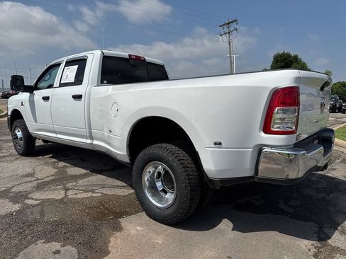 Used 2024 RAM 3500 Tradesman w/ Chrome Appearance Group AWD/4WD image 6