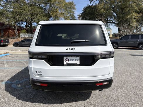 New 2026 Jeep Grand Wagoneer Limited w/ HD Trailer Tow Package AWD/4WD image 6