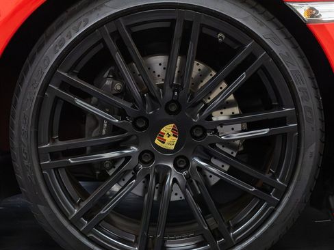 Used 2015 Porsche 911 Carrera image 39