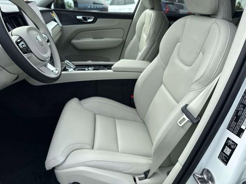 New 2026 Volvo XC60 B5 Ultra w/ Climate Package image 20