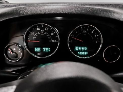 Used 2015 Jeep Wrangler Unlimited Sport w/ Quick Order Package 24S AWD/4WD image 24